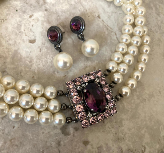 Pearl Choker with Amethyst Purple Rhinestone Clasp Focal Cream pearls