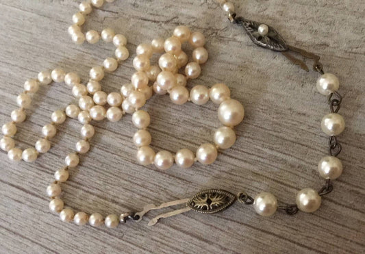 Pearl Necklace Extender in Bronze, Silver or Gold and Cream Ivory or White glass pearls to lengthen vintage necklaces fish hook clasp
