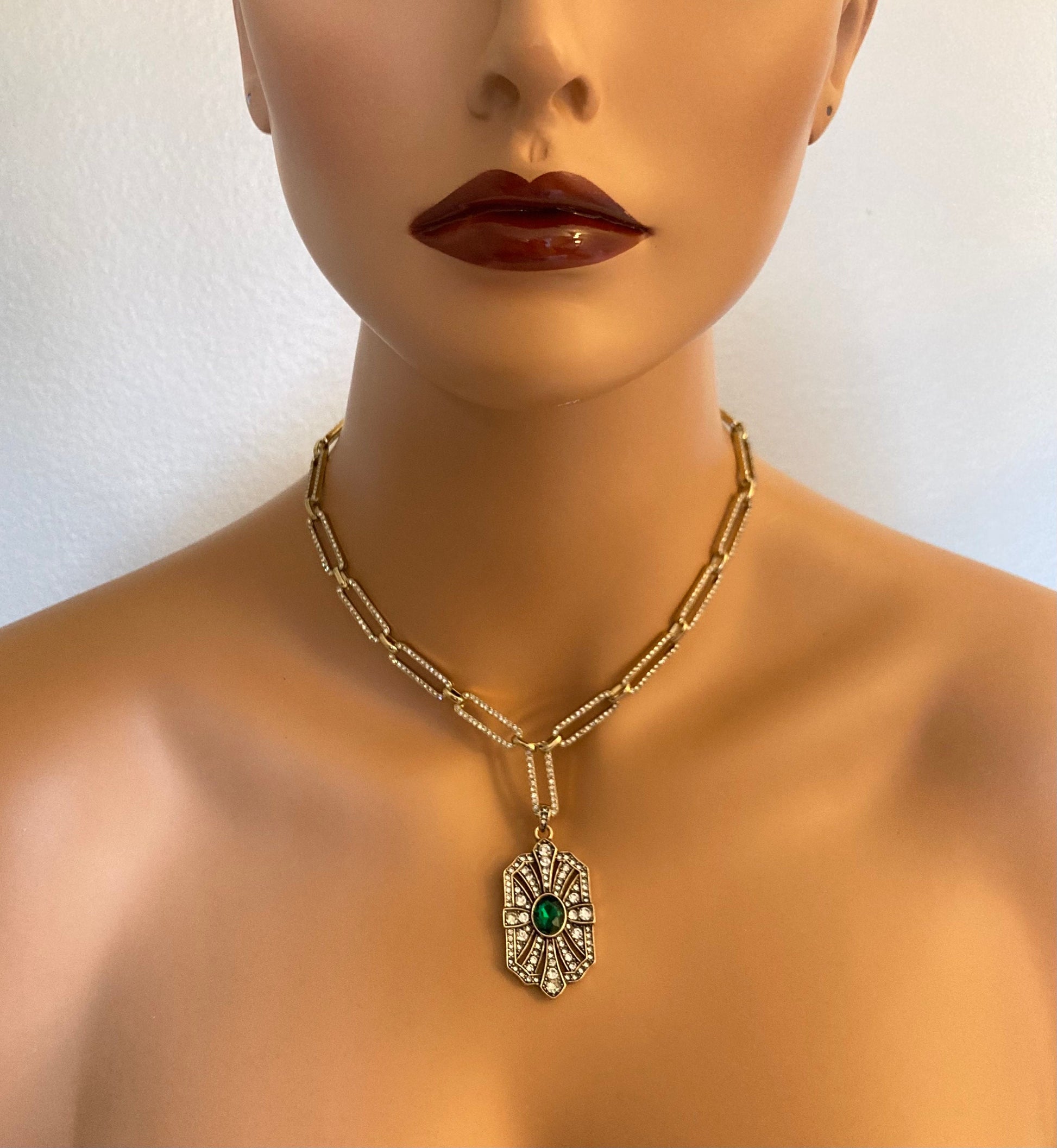 Gold Art Deco Necklace with Emerald Green and clear rhinestones Edwardian Necklace delicate historical wedding jewelry cosplay vintage antiq